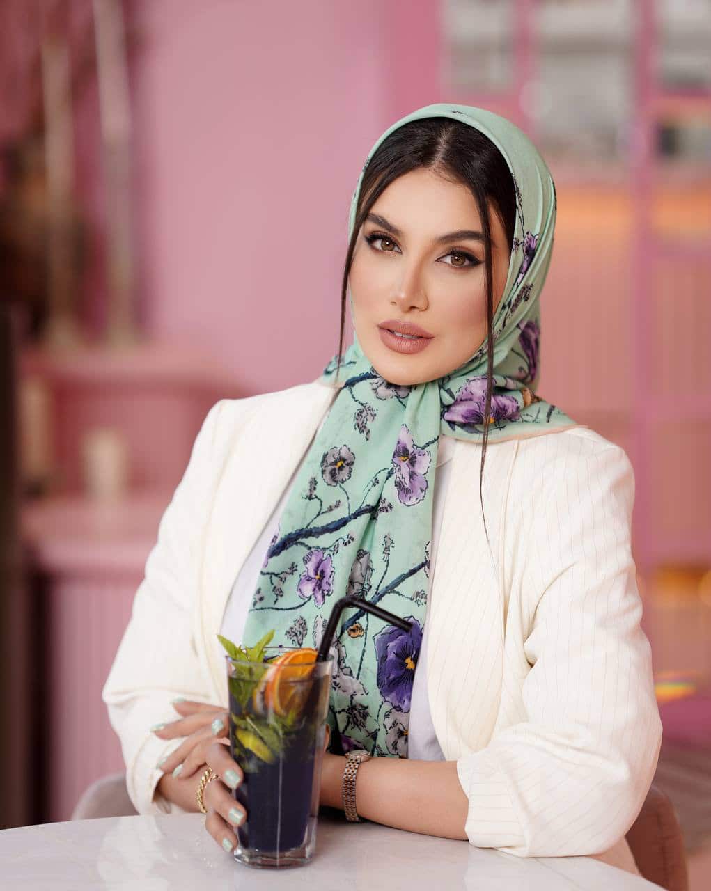 JPEG image-42E6-A164-E0-6 2