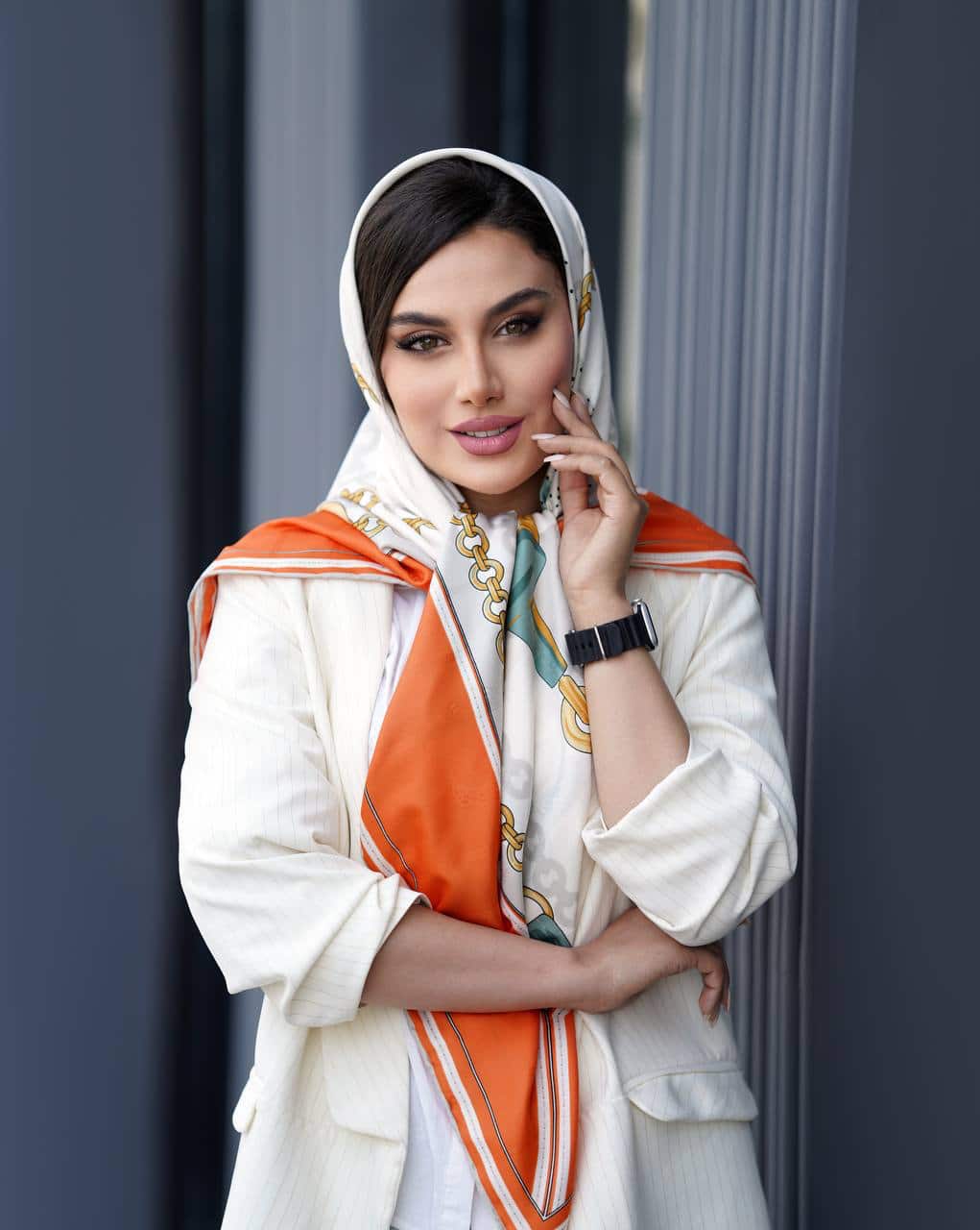 JPEG image-40AC-A665-82-4